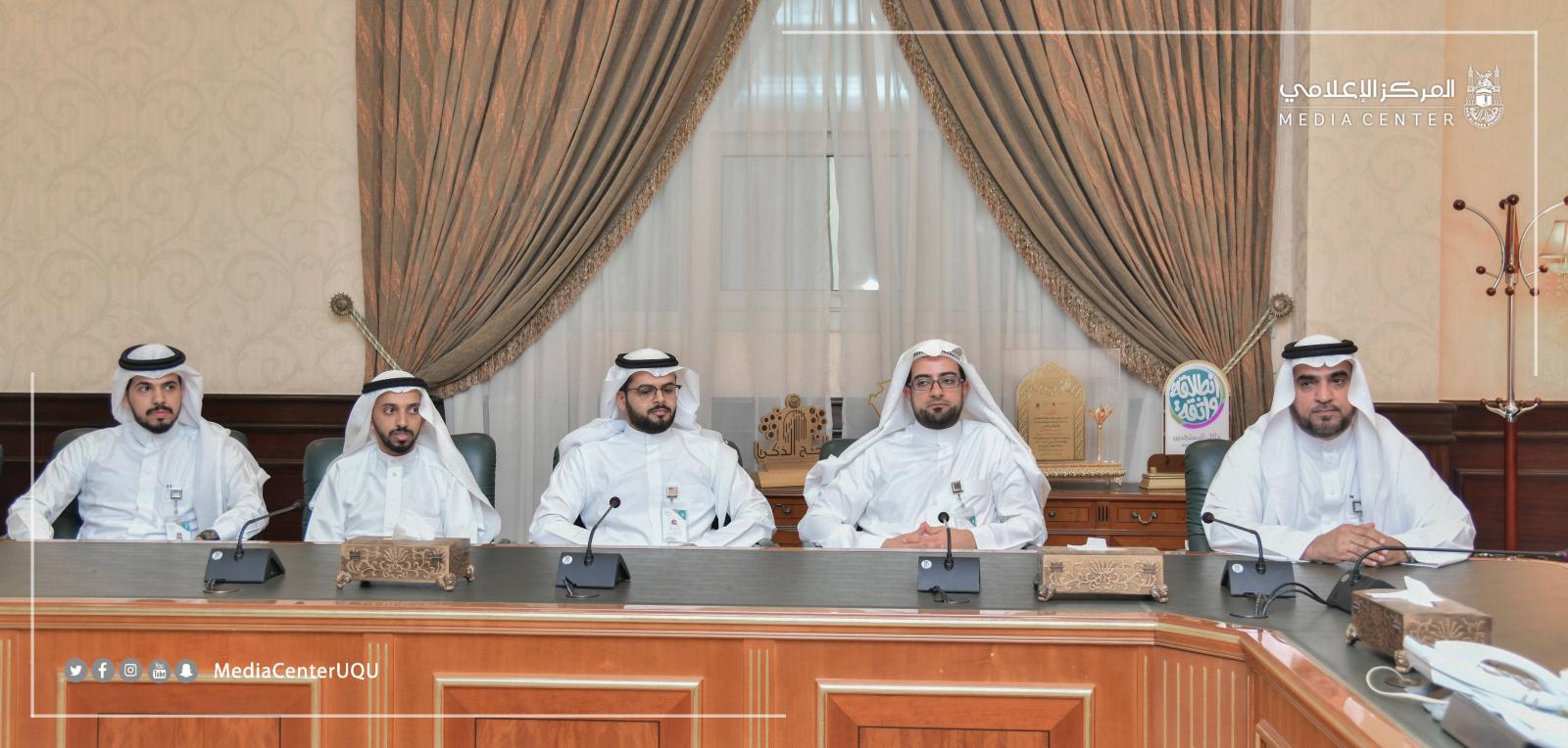 His Excellency the UQU President Honors Employees of the Legal Administration